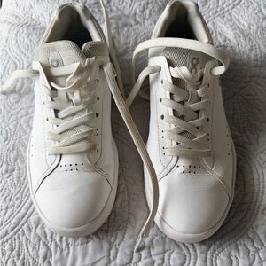 On Running The Roger White Athletic Shoes